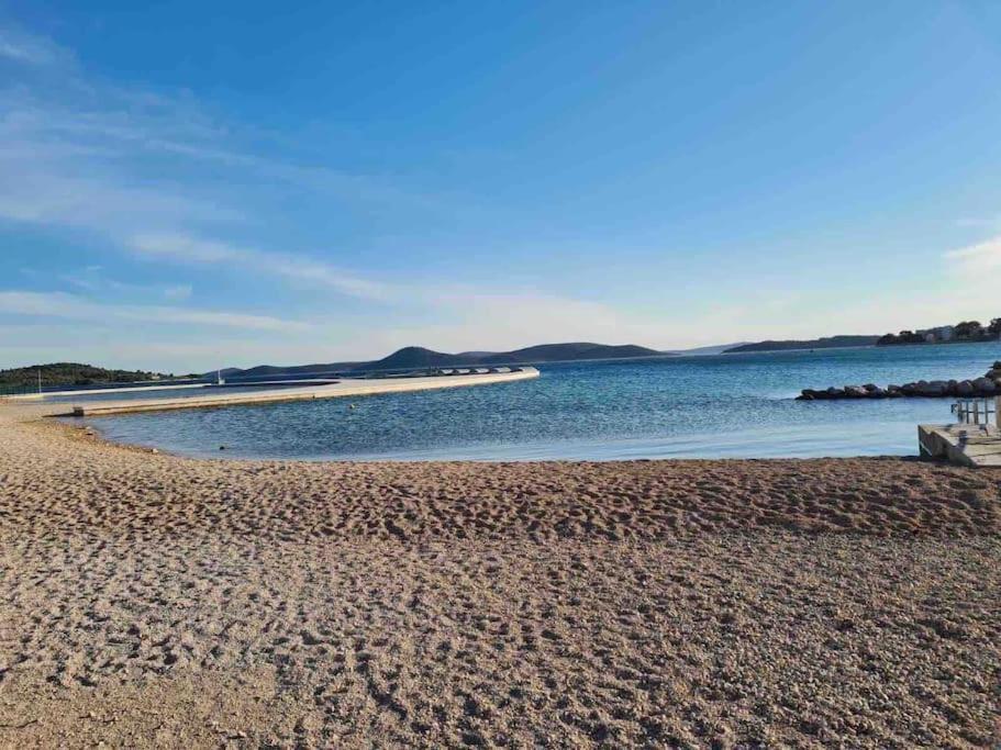 Apartmán Prostorný domov v nejkrásnější části Chorvatska Vodice Exteriér fotografie