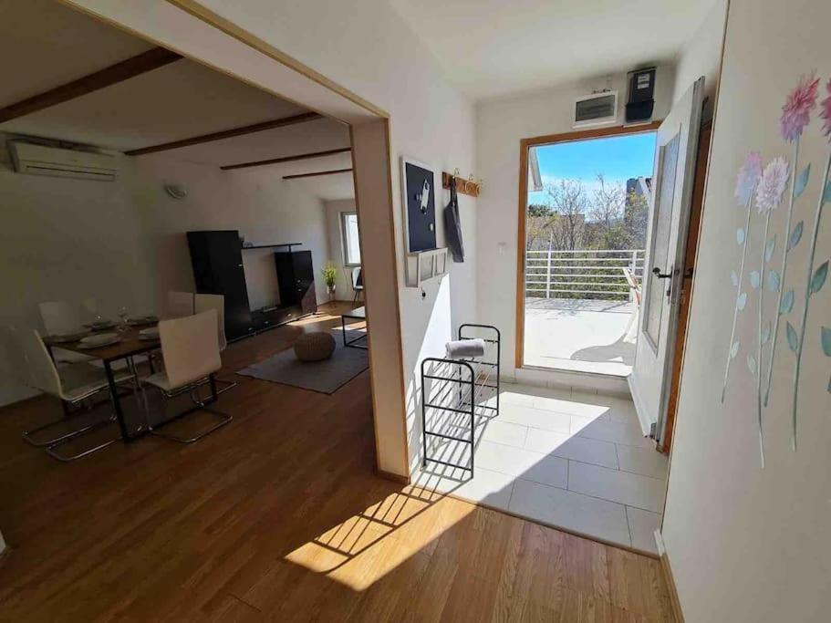 Apartmán Prostorný domov v nejkrásnější části Chorvatska Vodice Exteriér fotografie